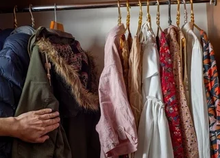 separation wardrobe summer winter clothes 260nw 1934550794.jpg